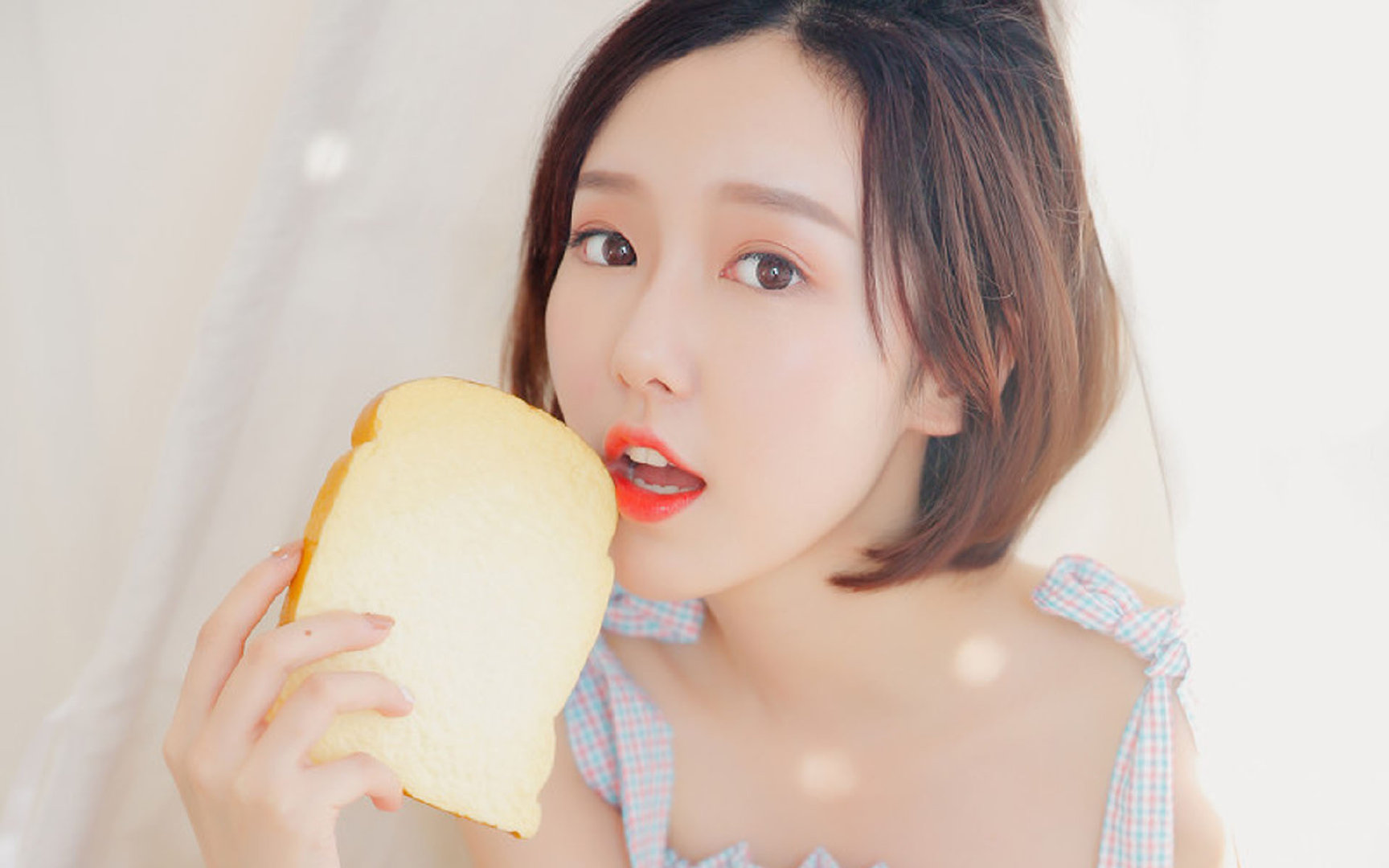 开云官网在线-皇马主场胜利利物浦，逆转晋级四强！，皇马利物浦比赛时间